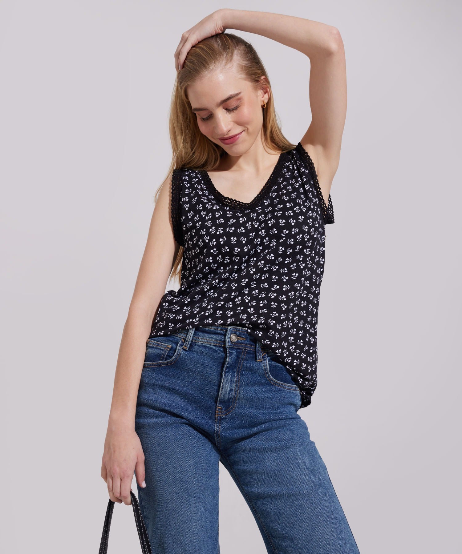 blusa-pat-primo-estampada-cuello-v-p-damas-2